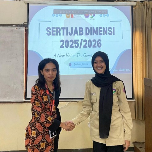 Serah Terima Jabatan Pimpinan Redaksi Dimensi 2025/2026. A New Vision The Game Changers