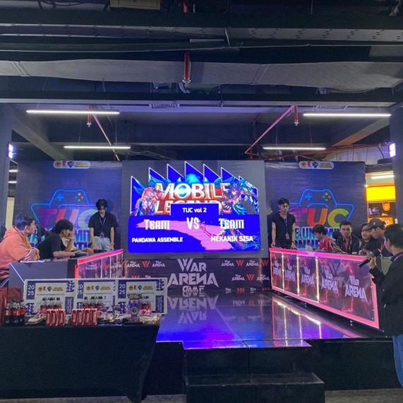 Turnamen Mobile Legends dan Coswalk Meriahkan The Unlimited Connection Vol.2 di WTC Surabaya