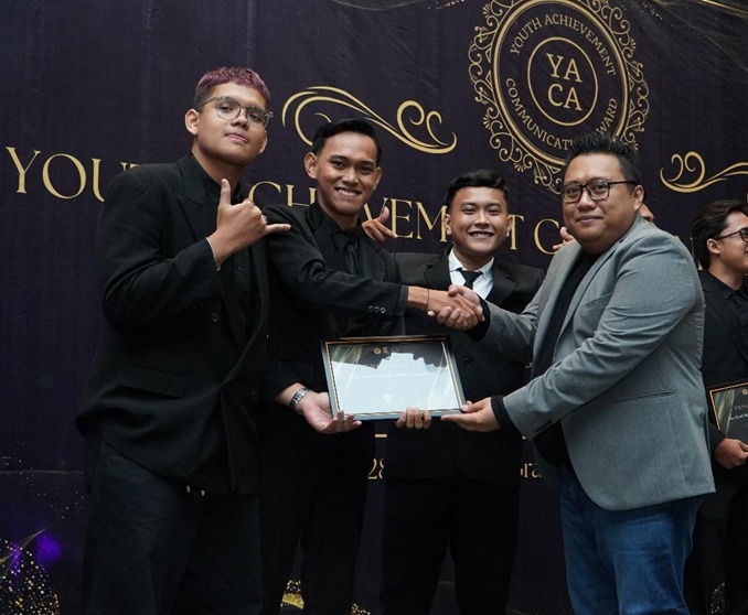 Sinergi Dalam Aksi, The Synergys Raih Gelar The Most Favorite Team Campaign dalam Praktikum YACA 202