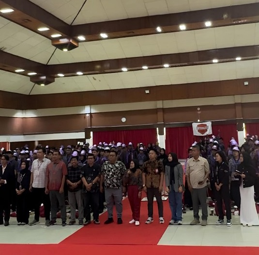 Growing With Integrity, Glowing With Patriotically: PPKMB 2025 FISIP Untag Surabaya